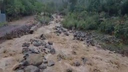 Cloudburst triggers flash flood in J-K's Bandipora; no casualties reported